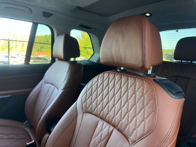 Used 2024 BMW ALPINA XB7 AWD/4WD image 22