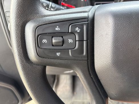 Used 2022 Chevrolet Silverado 1500 Custom image 26