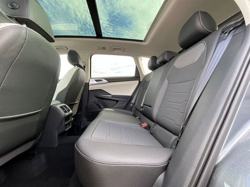 New 2025 Volkswagen Taos SE image 12