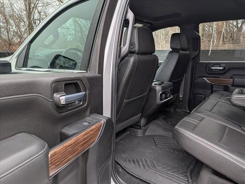 Used 2022 Chevrolet Silverado 3500 High Country w/ Z71 Off-Road Package image 27