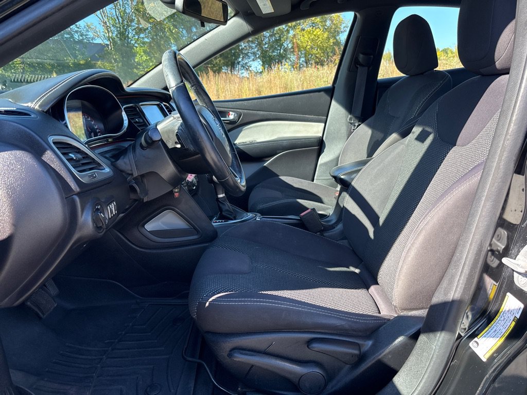 Used 2015 Dodge Dart SXT FWD image 11