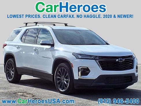 Used 2023 Chevrolet Traverse RS image 1