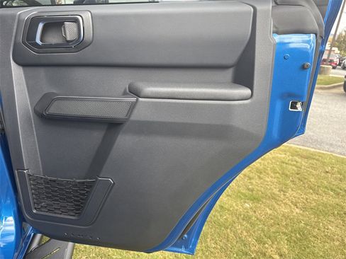 New 2025 Ford Bronco 4-Door w/ Sasquatch Package image 17
