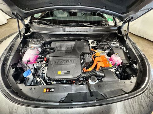 New 2026 Kia Niro LX image 28