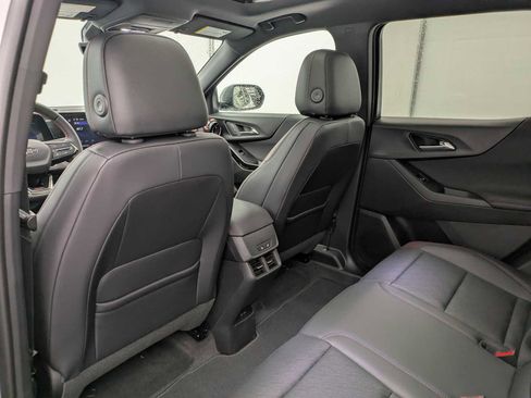 New 2026 Chevrolet Equinox RS w/ Convenience Package III AWD/4WD image 19