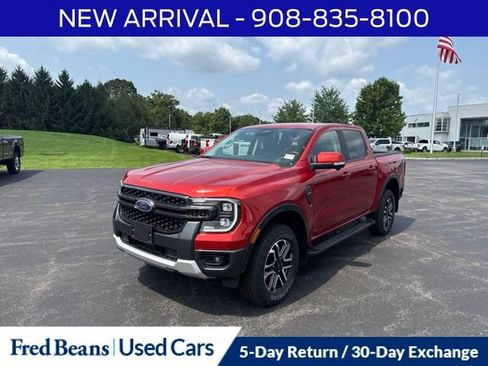 Used 2024 Ford Ranger Lariat w/ FX4 Off-Road Package AWD/4WD image 3