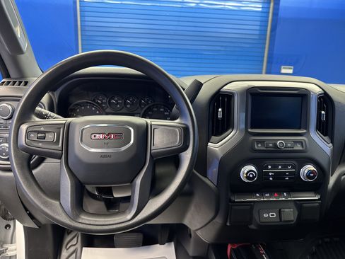 Used 2022 GMC Sierra 1500 Pro w/ Fleet Convenience Package image 13