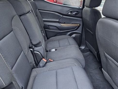 Used 2020 GMC Acadia SLE w/ Driver Convenience Package image 29