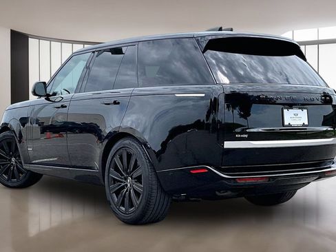 Used 2023 Land Rover Range Rover Autobiography AWD/4WD image 12
