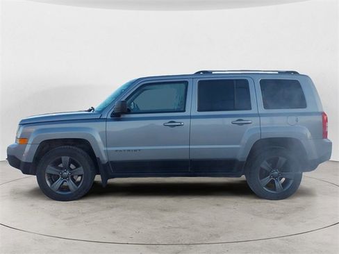 Used 2016 Jeep Patriot Sport w/ Power Value Group image 2