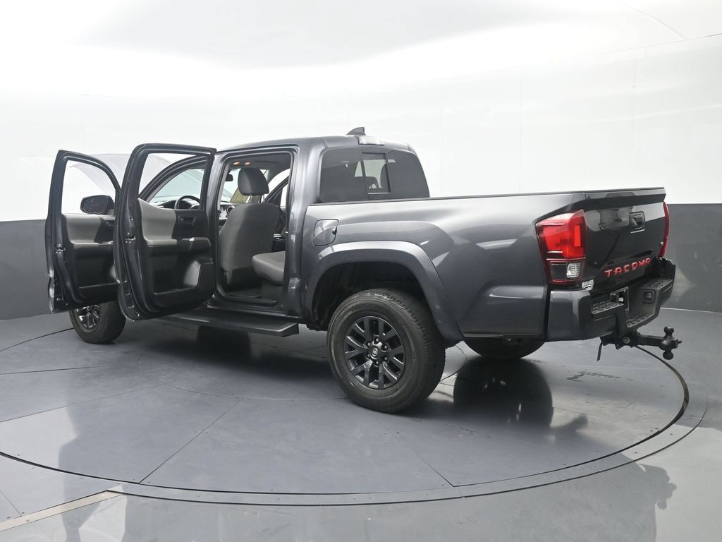 Used 2022 Toyota Tacoma SR5 w/ Technology Package RWD image 76
