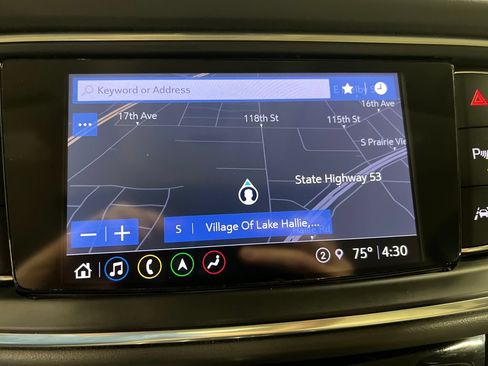 Used 2024 Buick Enclave Essence w/ Experience Buick Package AWD/4WD image 25