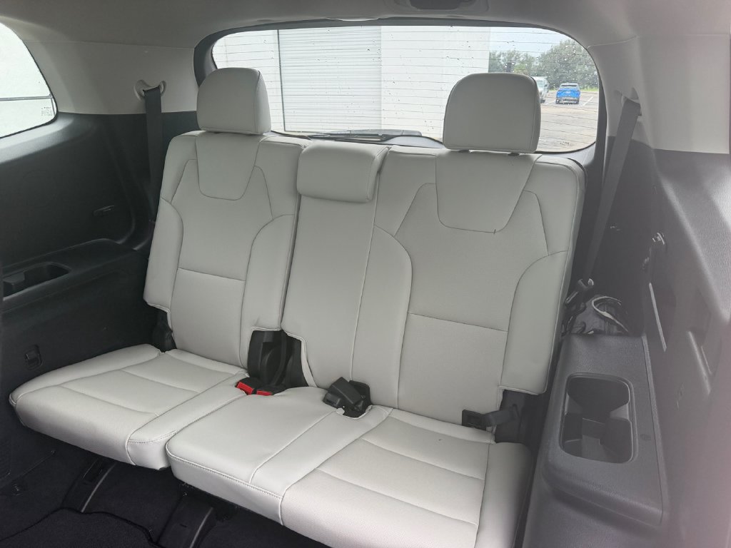Certified 2022 Kia Telluride EX w/ EX Premium Package FWD image 24