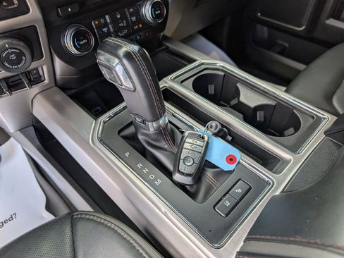 Used 2018 Ford F150 Platinum w/ Equipment Group 701A Luxury AWD/4WD image 23