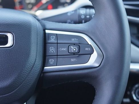 Used 2024 Jeep Compass Limited AWD/4WD image 23