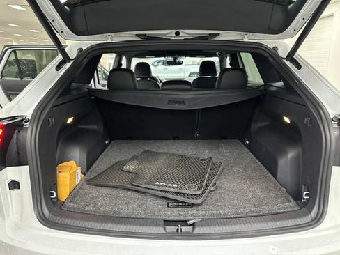 Used 2023 Volkswagen Atlas Cross Sport SE w/ Panoramic Sunroof Package AWD/4WD image 20