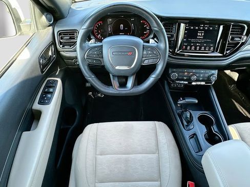 Used 2022 Dodge Durango GT image 21