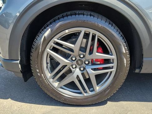Used 2026 Ford Explorer ST-Line w/ ST-Line Street Pack RWD image 26