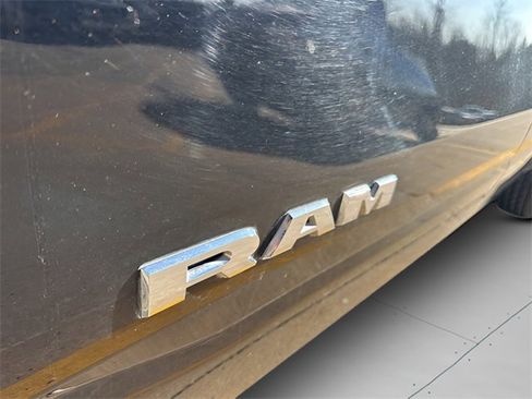 Used 2021 RAM 1500 Big Horn image 11