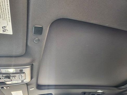 Used 2023 Chevrolet Tahoe Premier w/ Premium Package 2 image 27