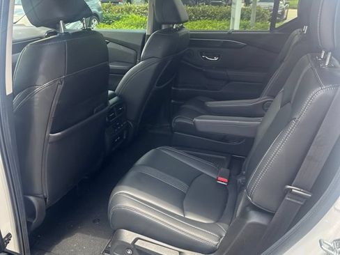 Used 2023 Honda Pilot EX-L image 5