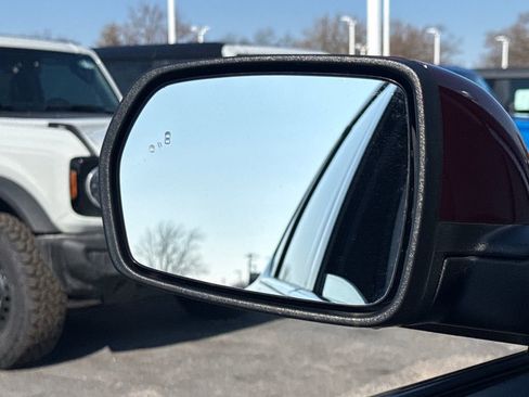 Used 2024 Ford Edge SEL w/ Convenience Package image 35