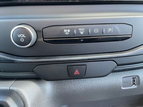 New 2026 Ford Transit 250 148 Medium Roof Extended AWD image 9