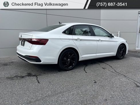 New 2026 Volkswagen Jetta SE image 22