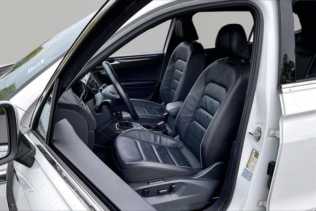 Used 2020 Volkswagen Tiguan SEL Premium R-Line AWD/4WD image 15