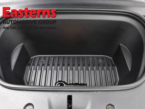 Used 2020 Tesla Model Y Long Range image 7