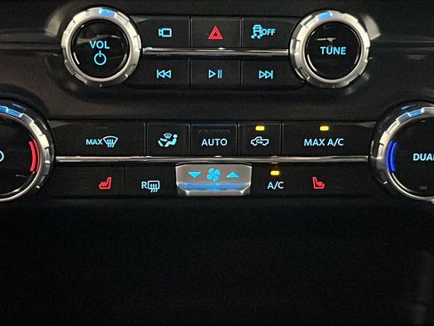 Used 2025 Ford F150 XLT w/ Equipment Group 302A MID AWD/4WD image 32