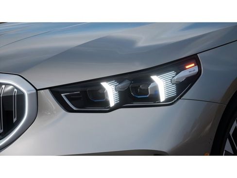 New 2026 BMW 530i image 6