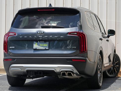 Used 2021 Kia Telluride SX w/ Towing Package AWD/4WD image 4