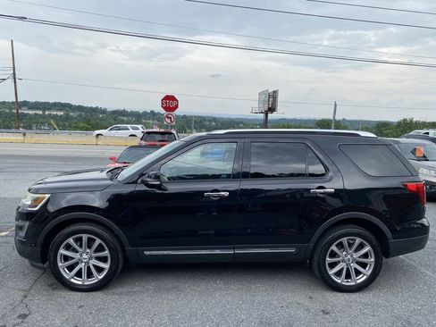 Used 2016 Ford Explorer Limited w/ Equipment Group 301A AWD/4WD image 8