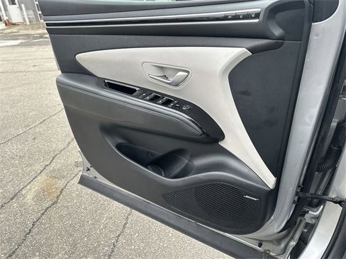 Used 2024 Hyundai Tucson Limited image 26
