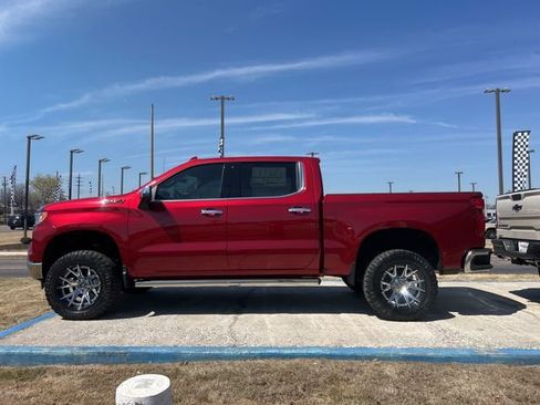 New 2026 Chevrolet Silverado 1500 LTZ w/ LTZ Premium Package AWD/4WD image 7