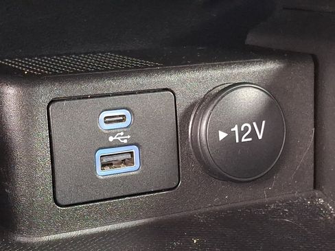Certified 2023 Ford Escape Active AWD/4WD image 25