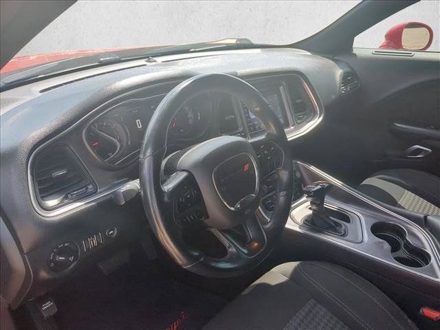 Used 2018 Dodge Challenger R/T w/ Driver Convenience Group RWD image 10