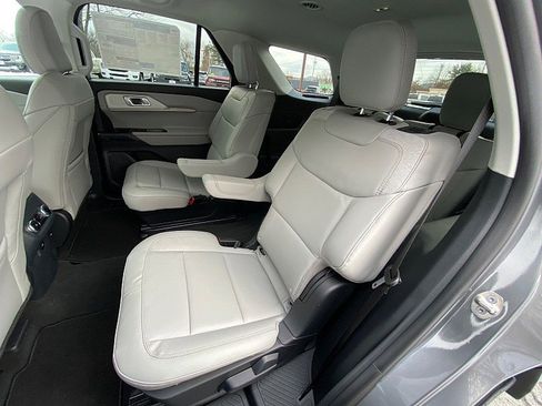 New 2026 Ford Explorer Active w/ Active Comfort Package image 23