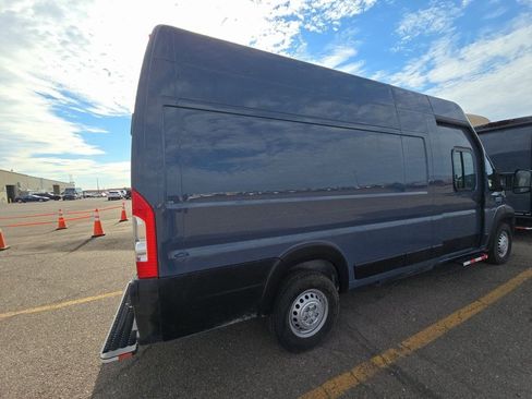 Used 2024 RAM ProMaster 3500 image 21