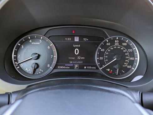 Used 2023 INFINITI QX55 Essential image 32