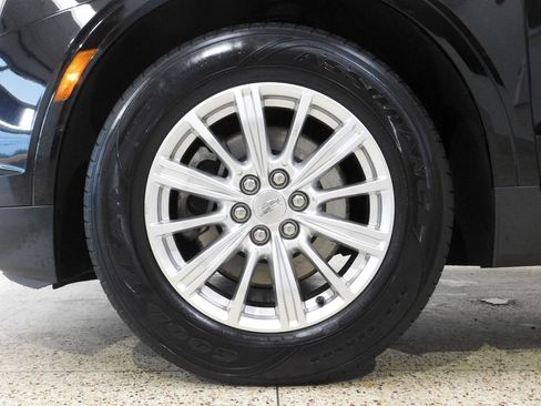 Used 2017 Cadillac XT5 FWD image 15