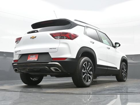 Used 2023 Chevrolet TrailBlazer ACTIV image 31