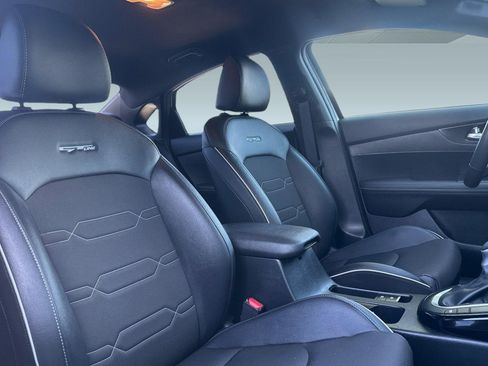 Used 2024 Kia Forte GT-Line image 31
