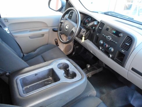 Used 2012 Chevrolet Silverado 1500 W/T AWD/4WD image 23