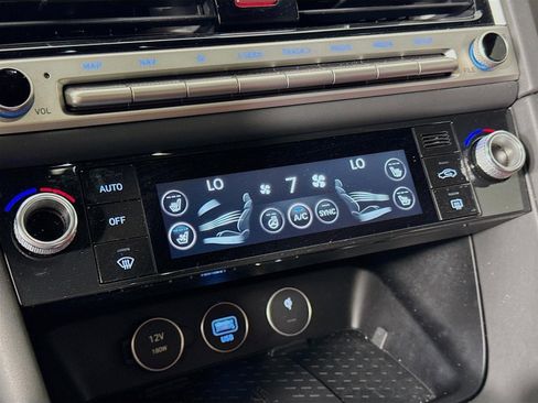 Certified 2025 Genesis G70 3.3T Advanced w/ Sport Prestige Package image 18