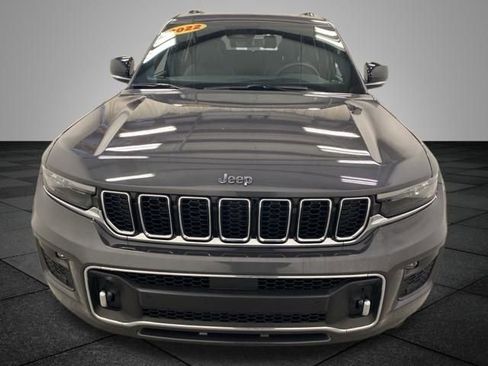 Used 2022 Jeep Grand Cherokee L Overland w/ Luxury Tech Group IV image 2