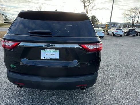 Used 2019 Chevrolet Traverse LT image 6