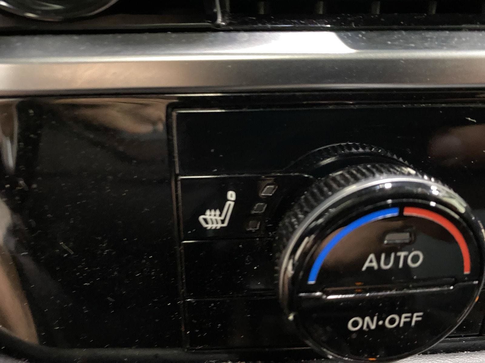 Used 2022 Nissan Pathfinder SL w/ SL Premium Package AWD/4WD image 30
