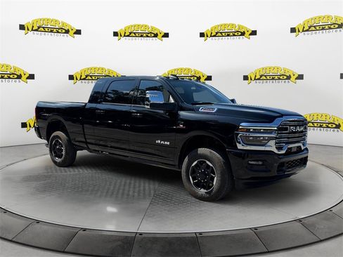 New 2025 RAM 2500 Laramie image 7